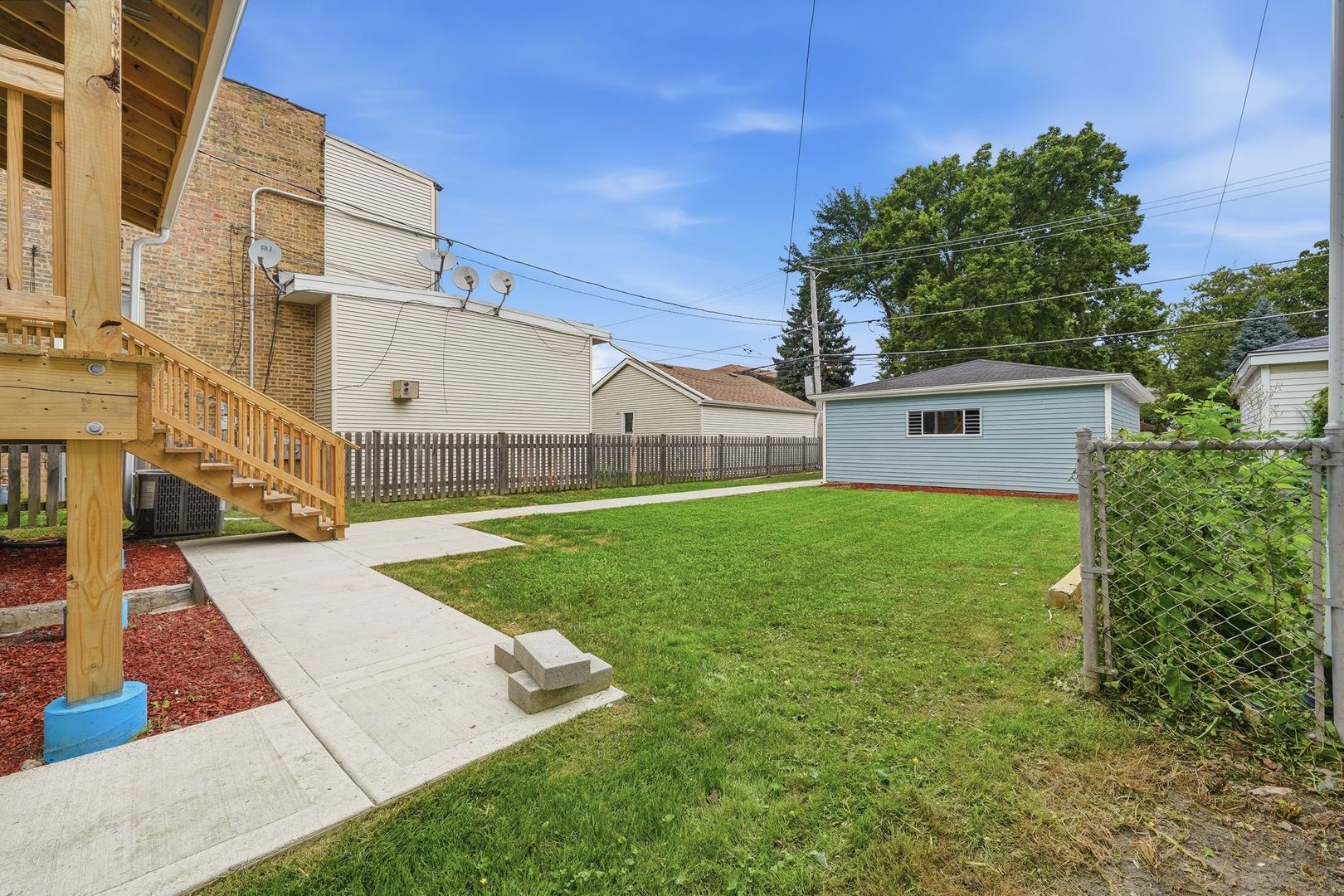 1118 Thomas Avenue Property Photo 24