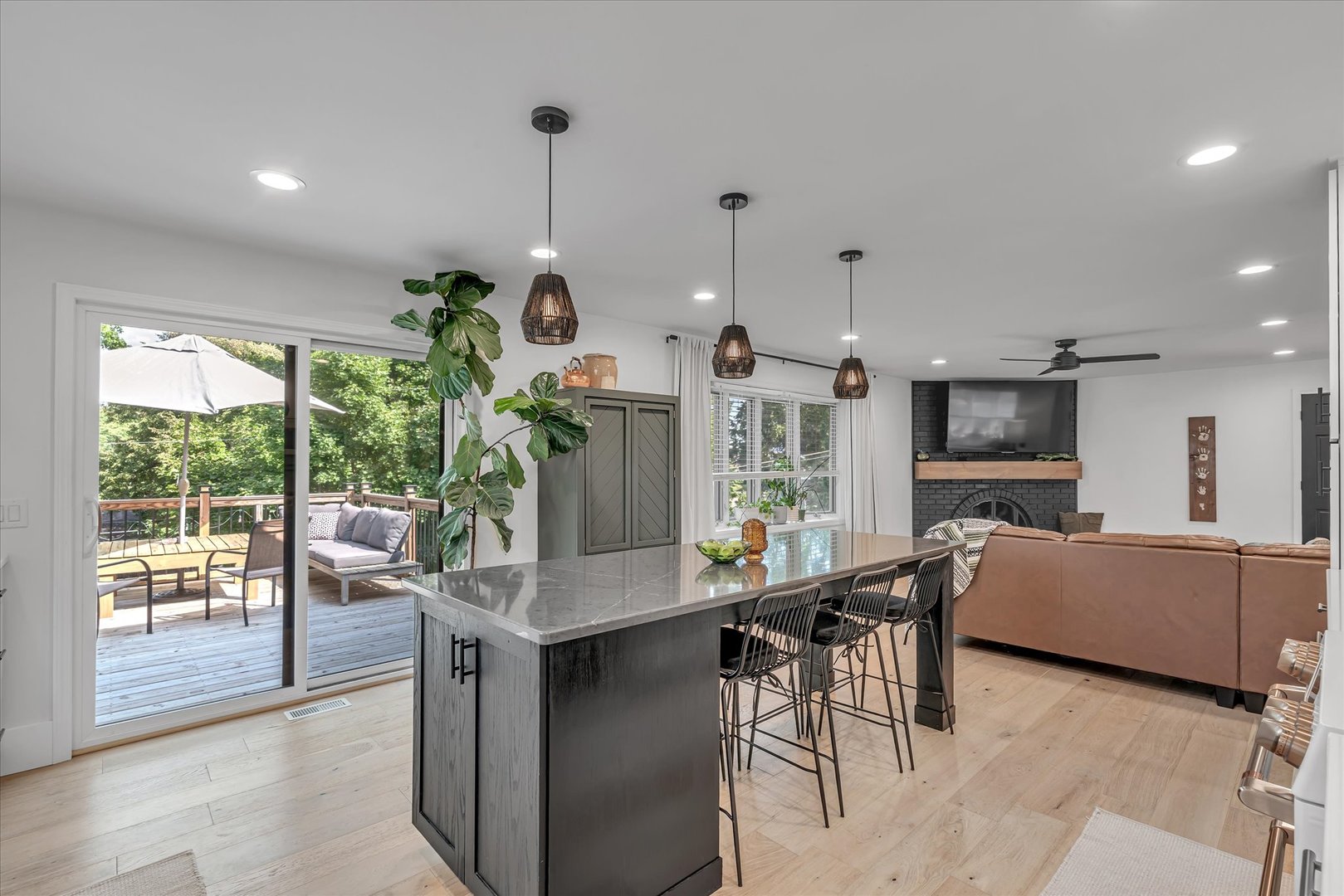 4105 Rolling Hills Drive Property Photo 16