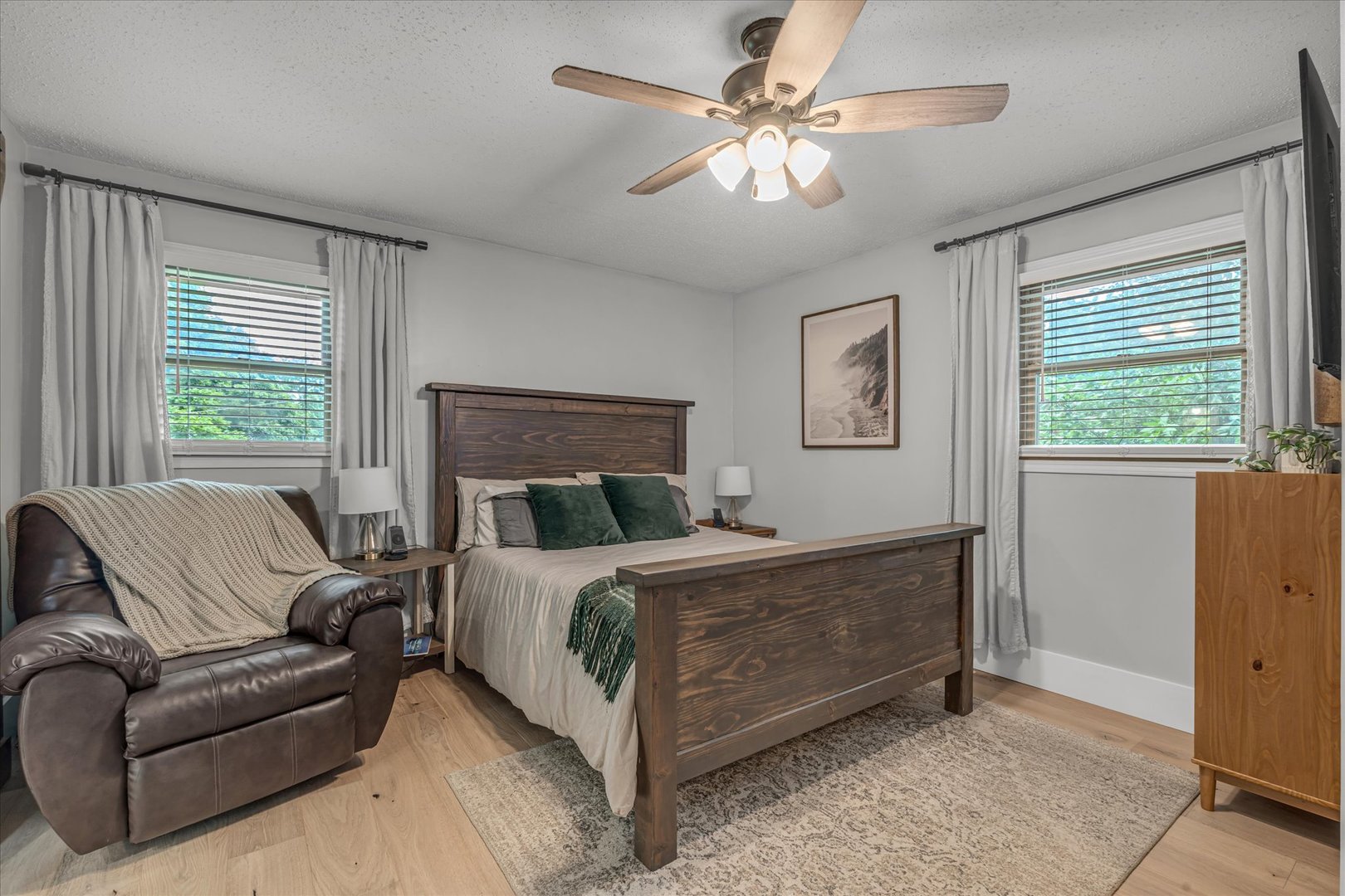 4105 Rolling Hills Drive Property Photo 24