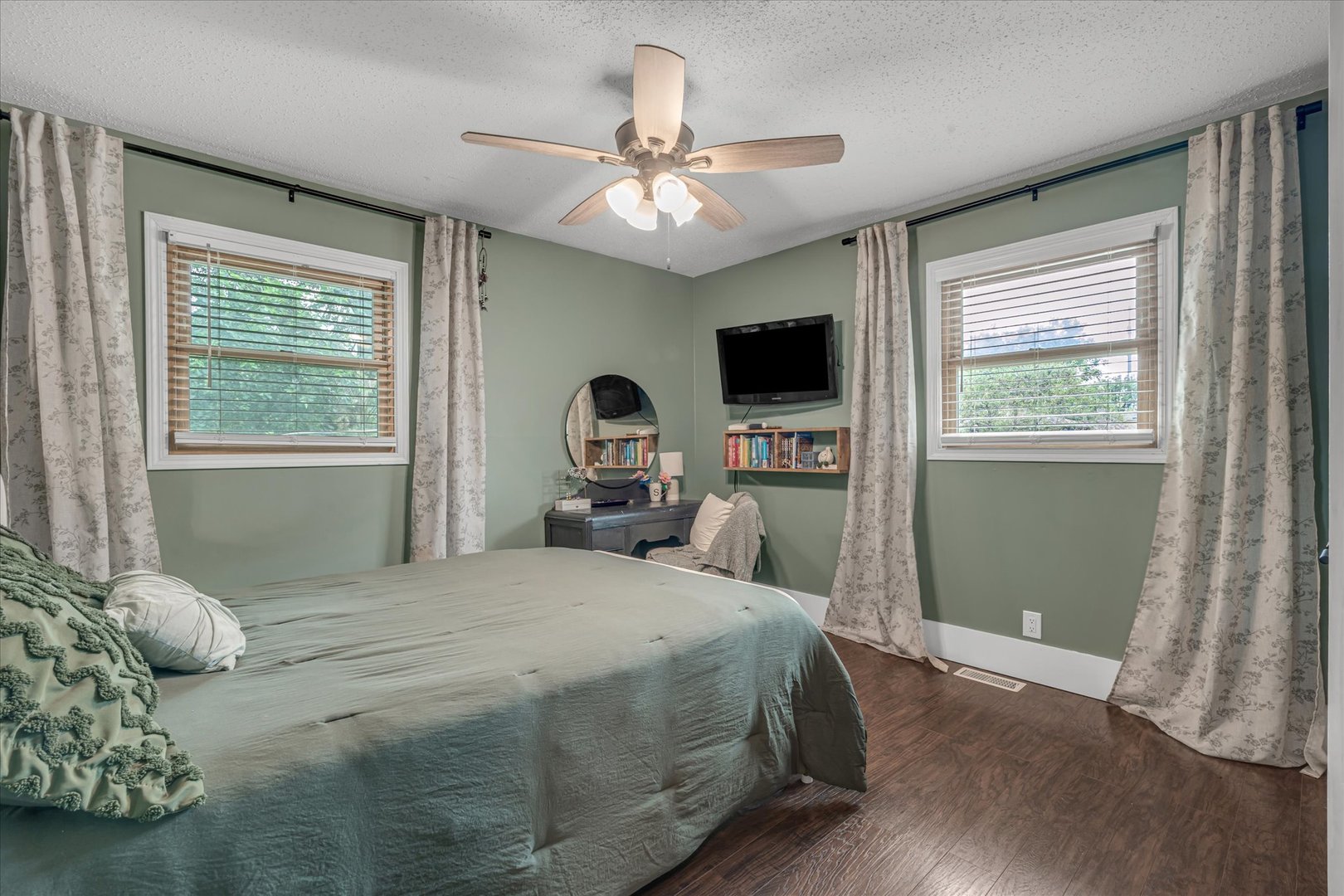 4105 Rolling Hills Drive Property Photo 29