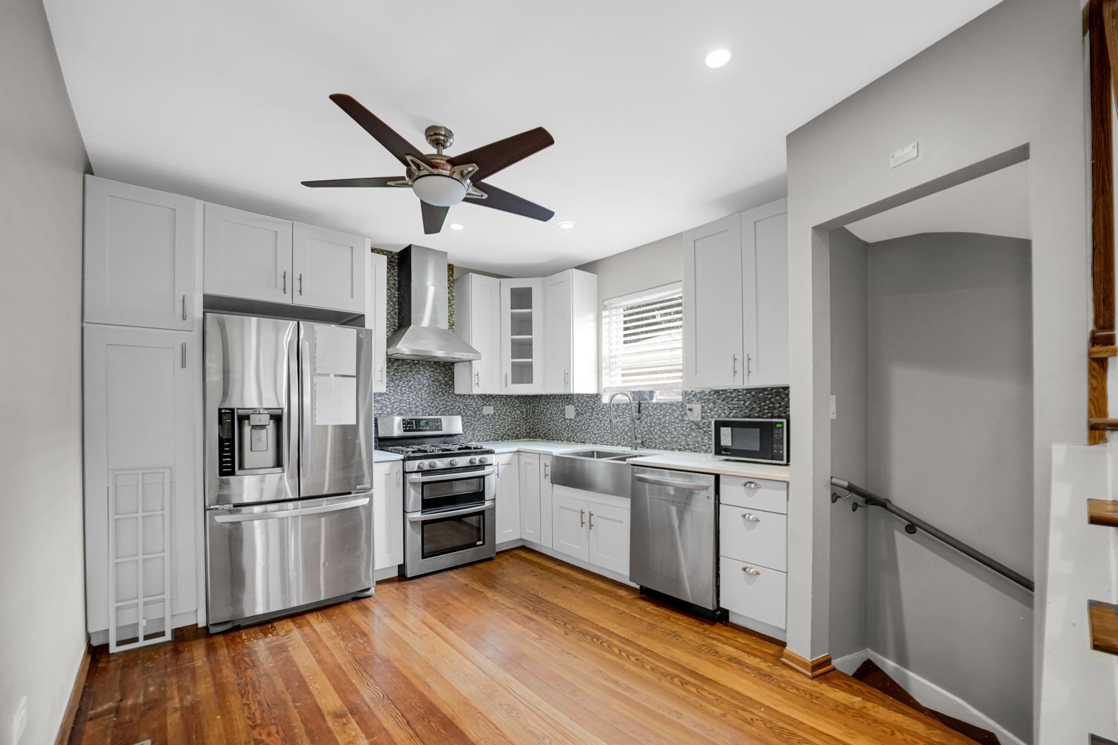 12151 Greenwood Avenue Property Photo 11
