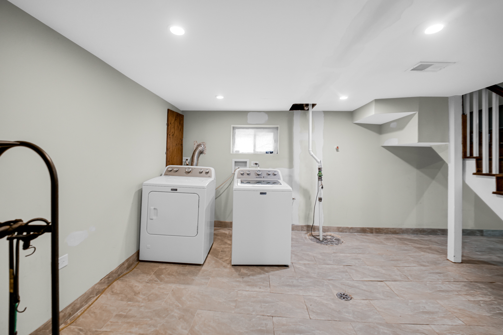 12151 Greenwood Avenue Property Photo 18