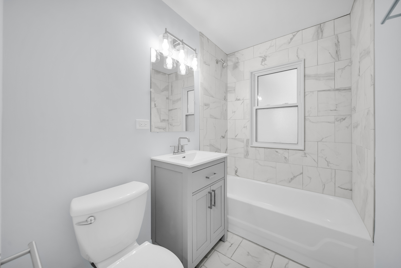 357 Indianwood Boulevard Property Photo 5