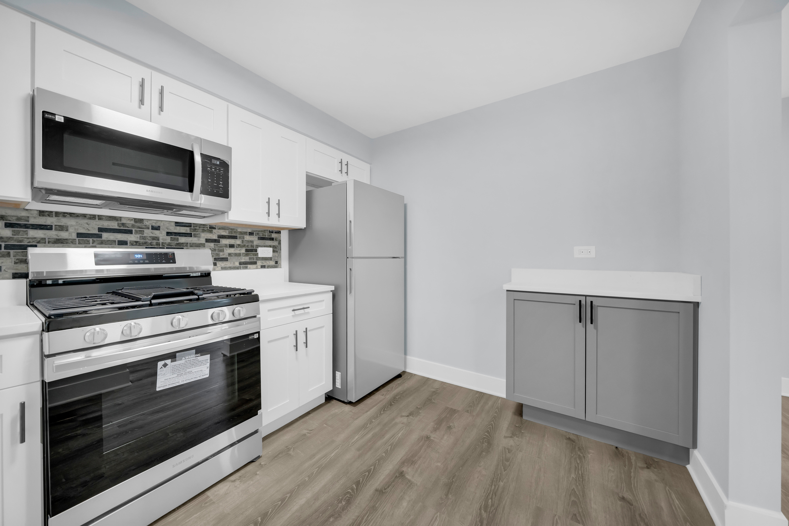 357 Indianwood Boulevard Property Photo 8