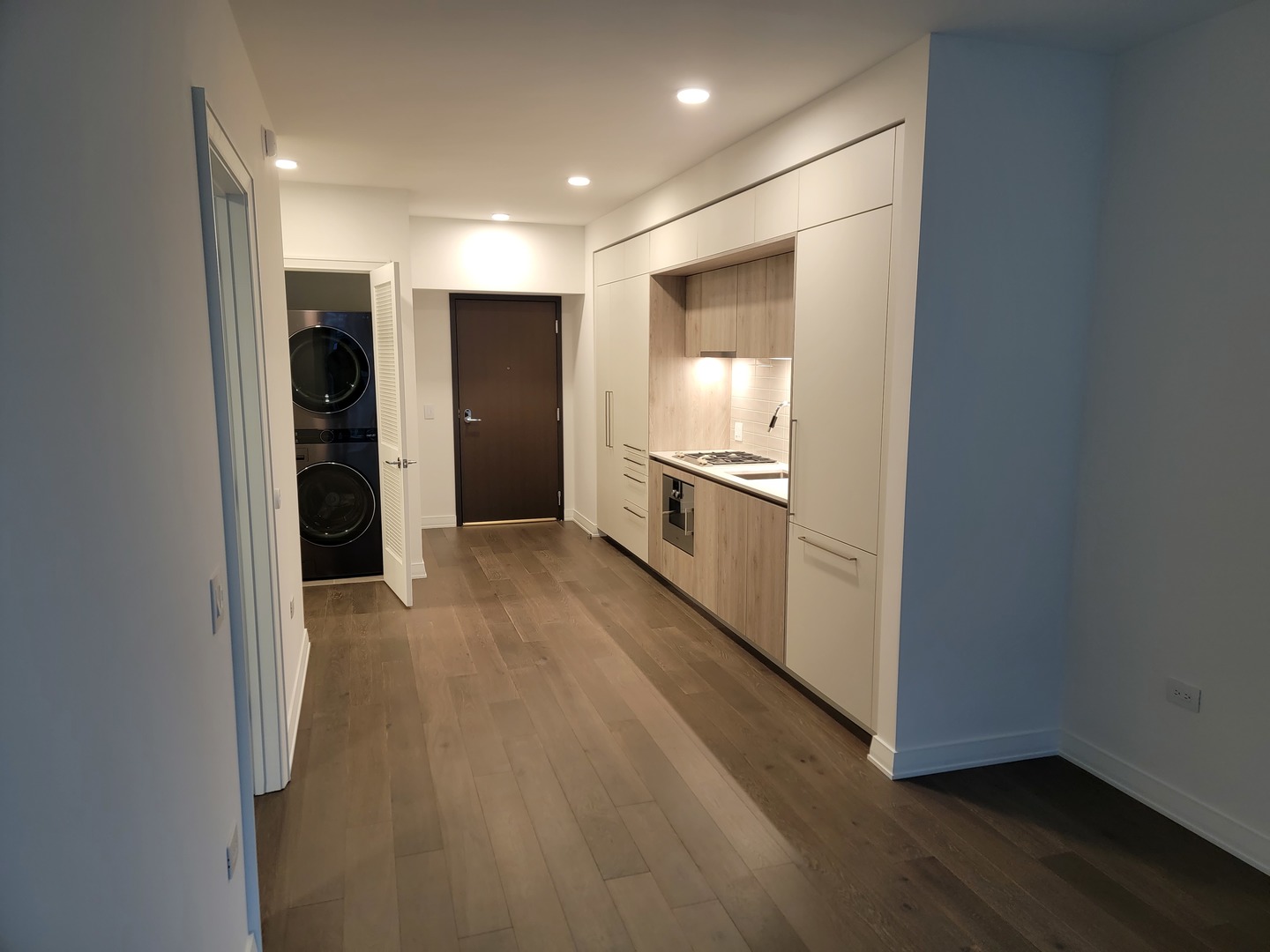 211 N Harbor Drive 307 Property Photo 4