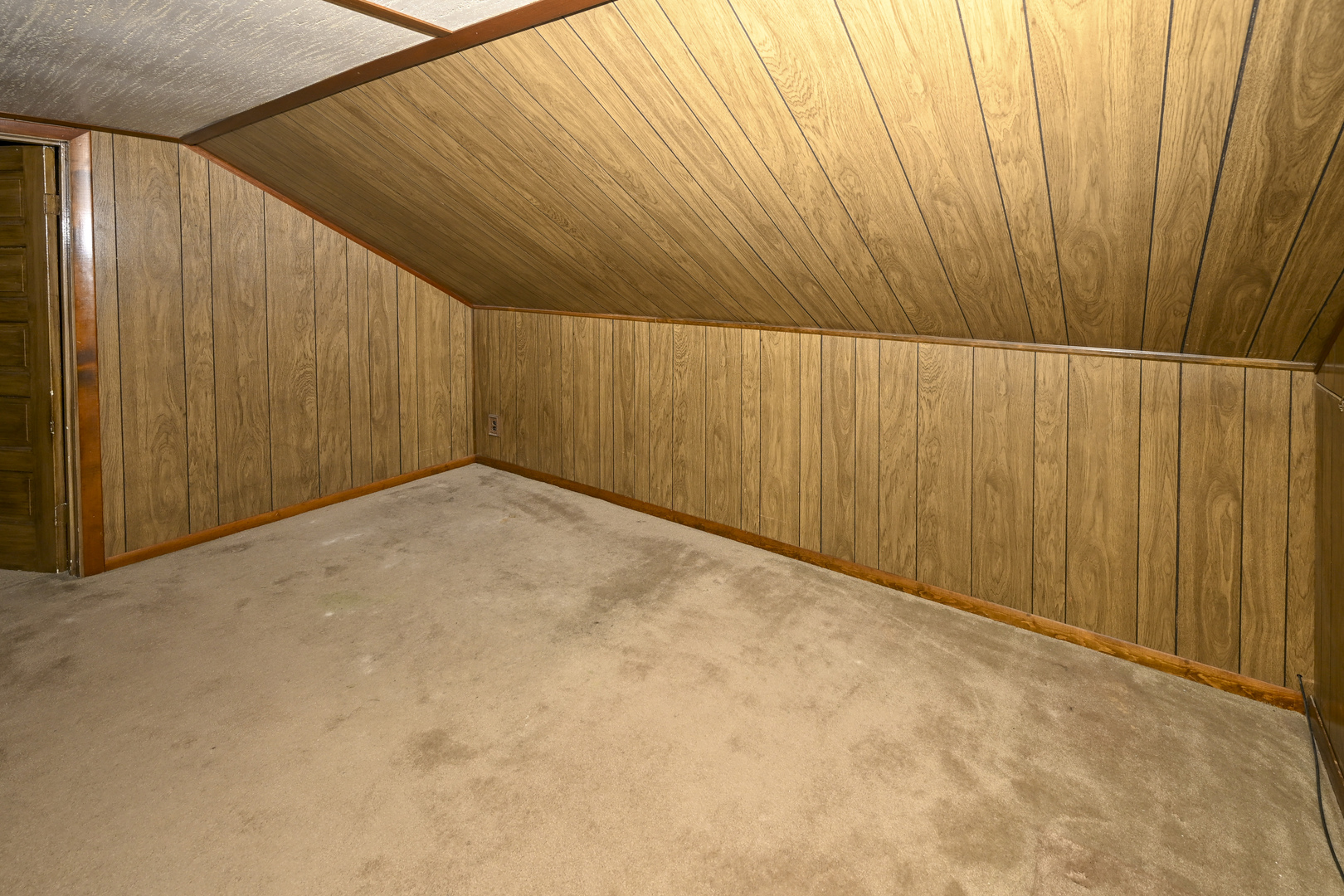 2128 N 72nd Court Property Photo 15