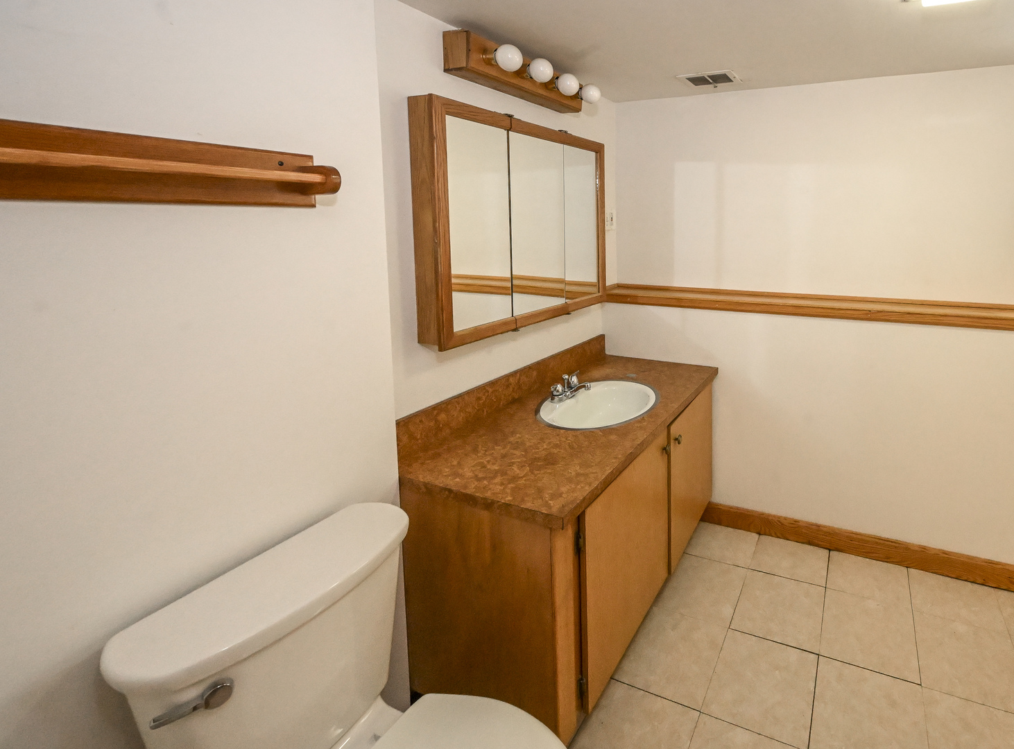 2128 N 72nd Court Property Photo 21