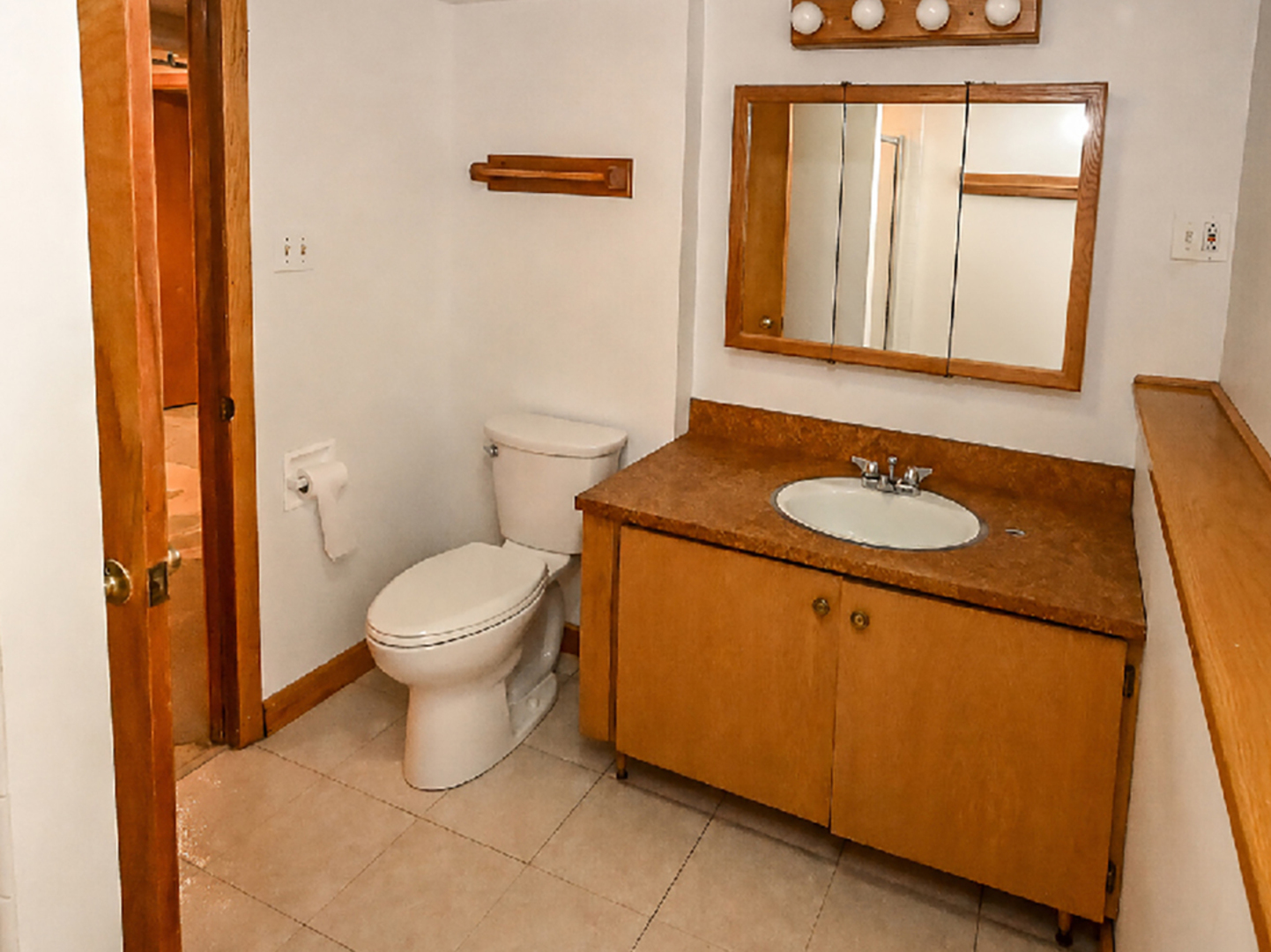 2128 N 72nd Court Property Photo 22