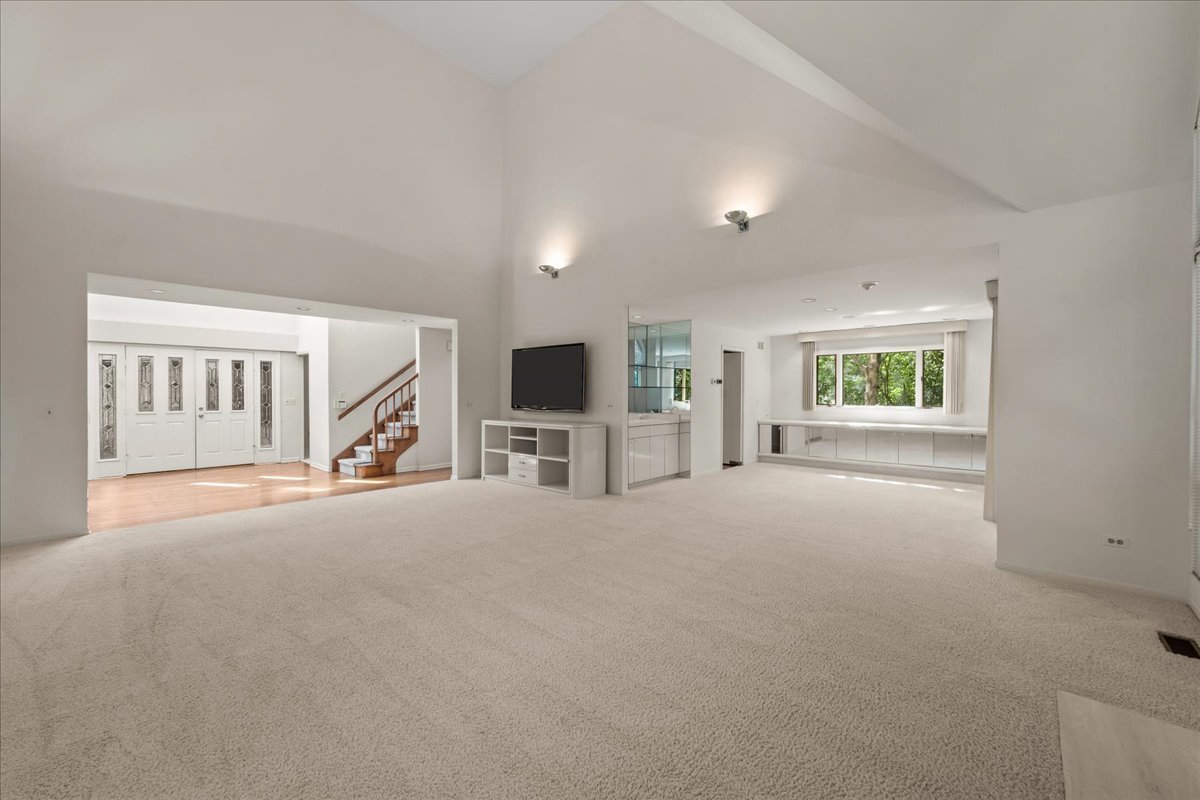 12750368 Property Photo 3