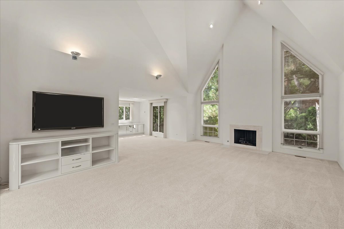 12750368 Property Photo 6