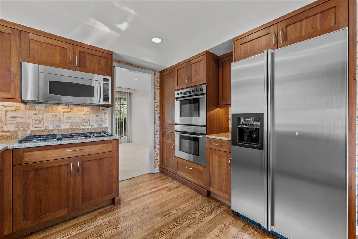 12750368 Property Photo 7