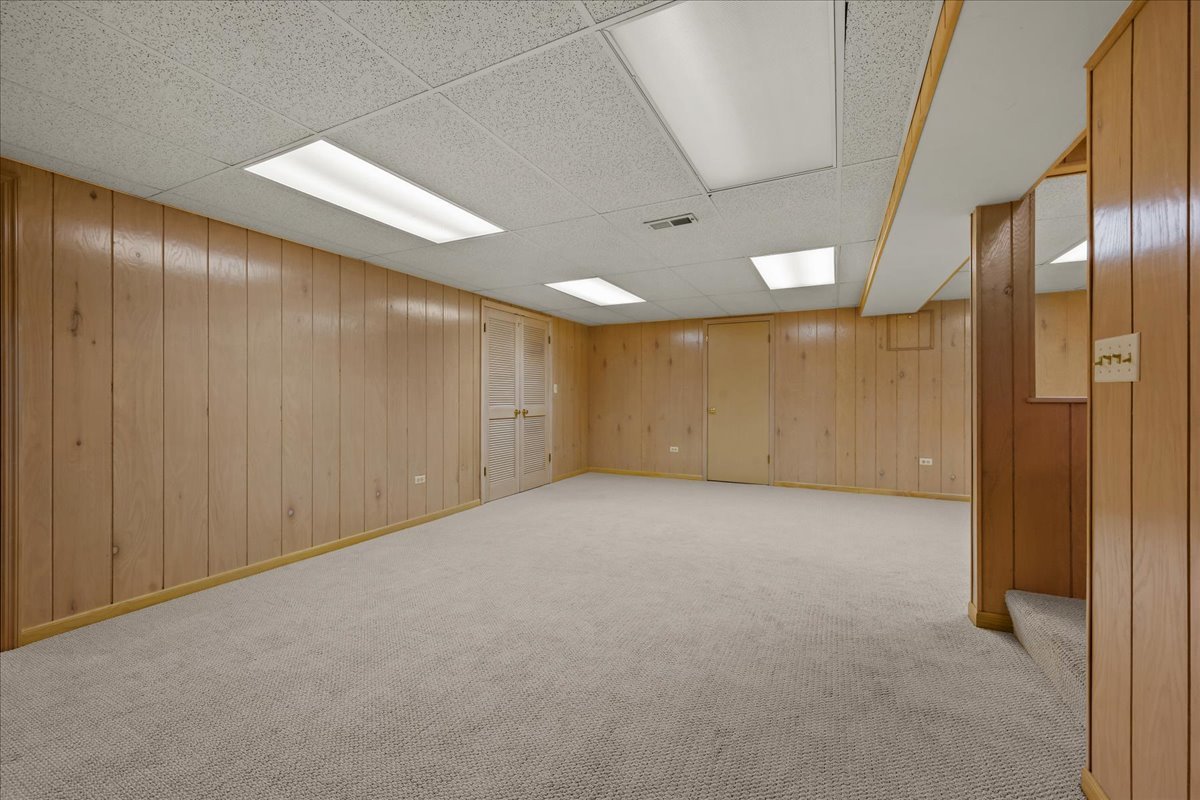 12750368 Property Photo 27