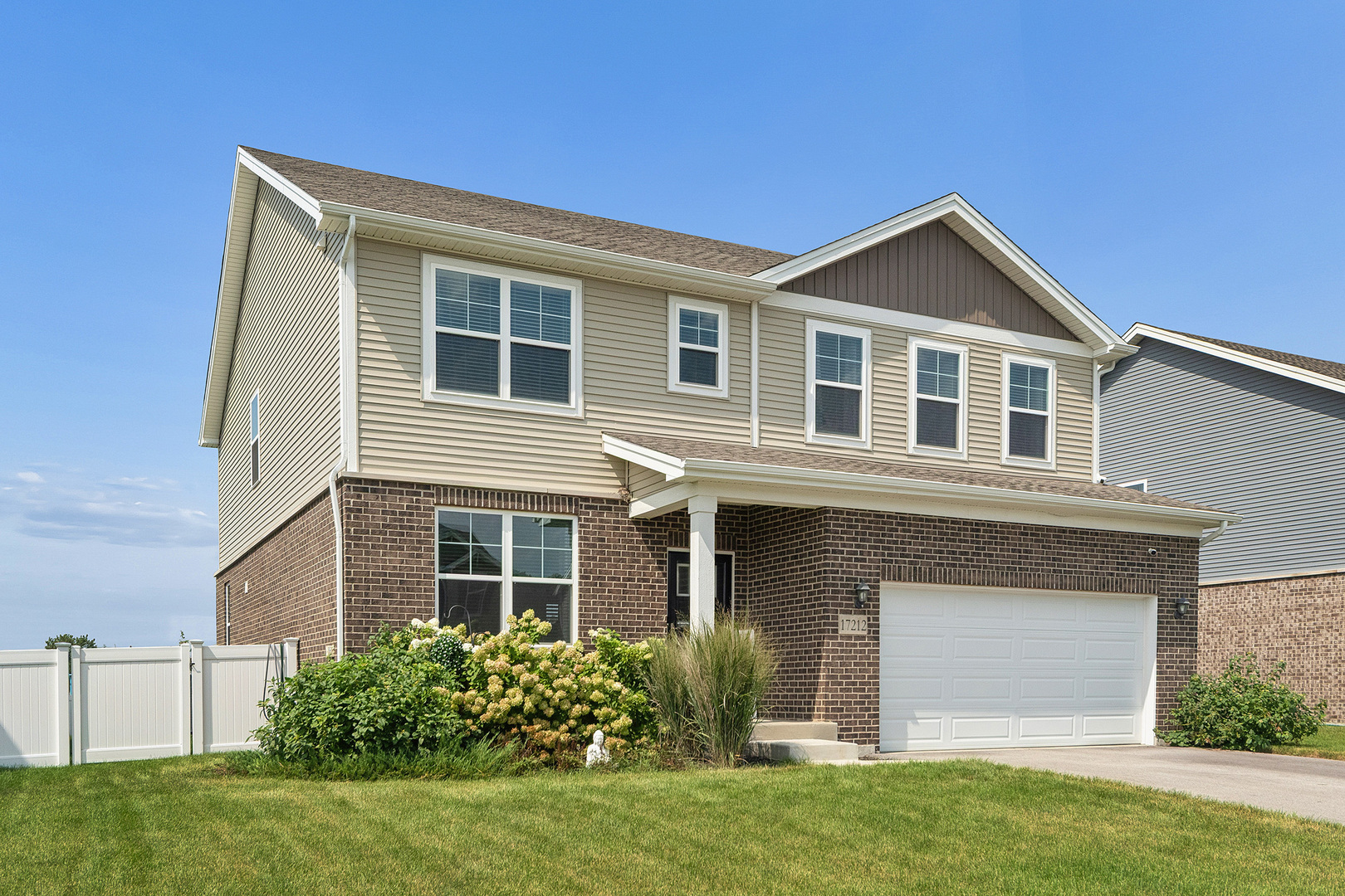 17212 Donegal Street Property Photo 2
