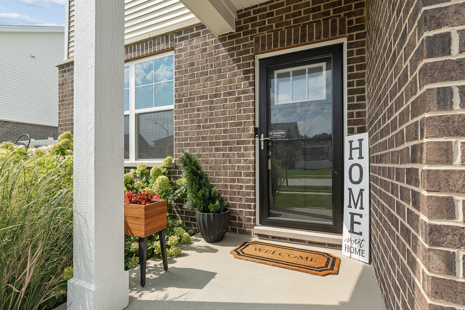 17212 Donegal Street Property Photo 3