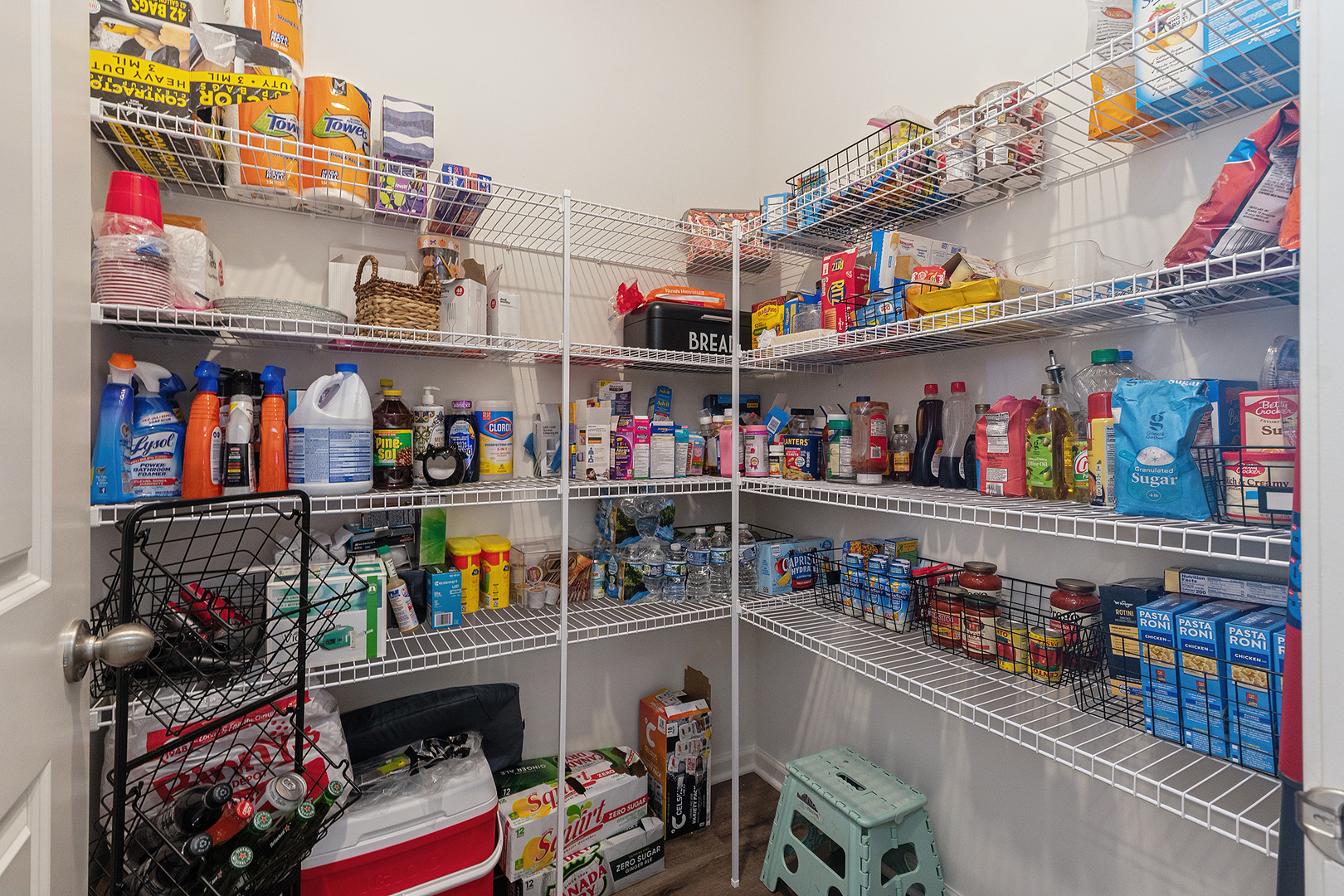 17212 Donegal Street Property Photo 9
