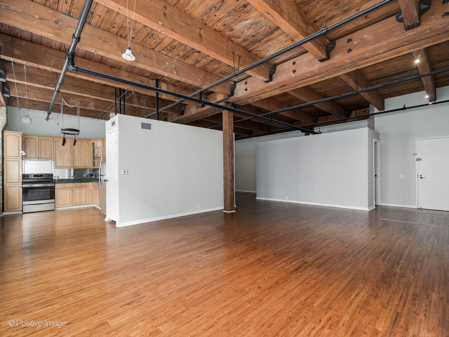 540 N Lake Shore Drive 605 Property Photo 4