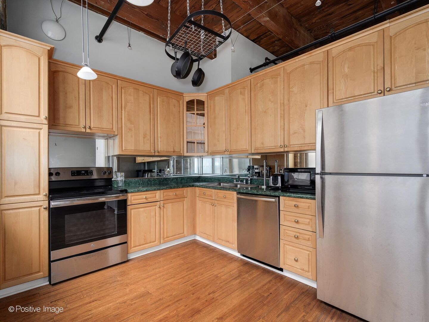 540 N Lake Shore Drive 605 Property Photo 6