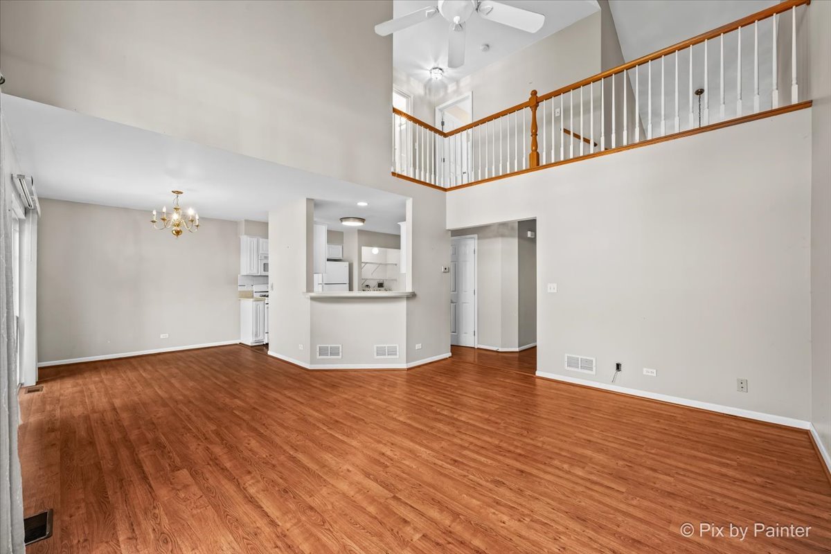 1158 E Danbury Drive Property Photo 9