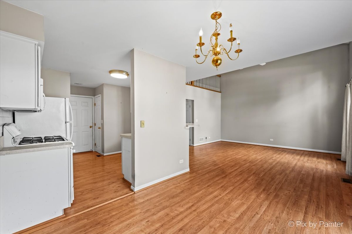 1158 E Danbury Drive Property Photo 11