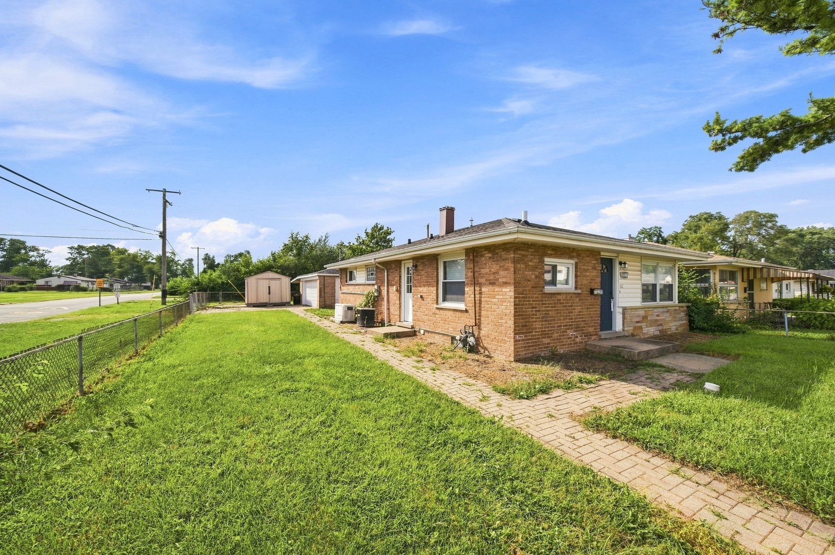 16460 Honore Avenue Property Photo 14