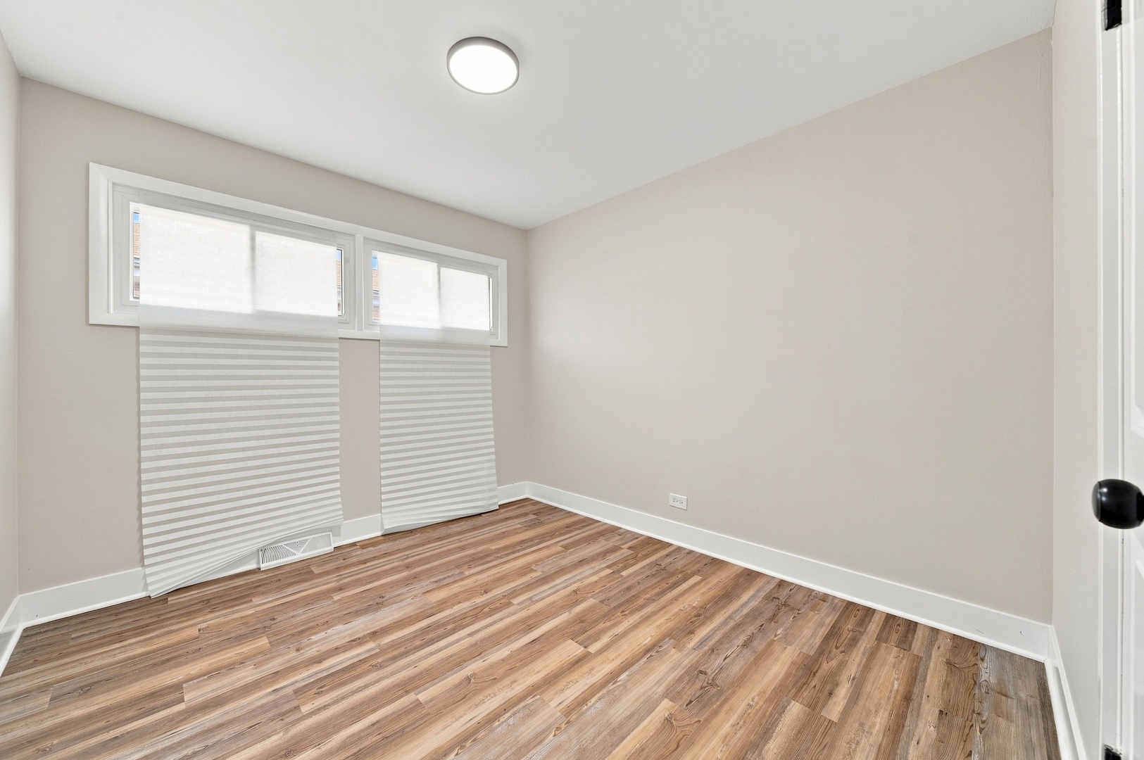 16460 Honore Avenue Property Photo 24