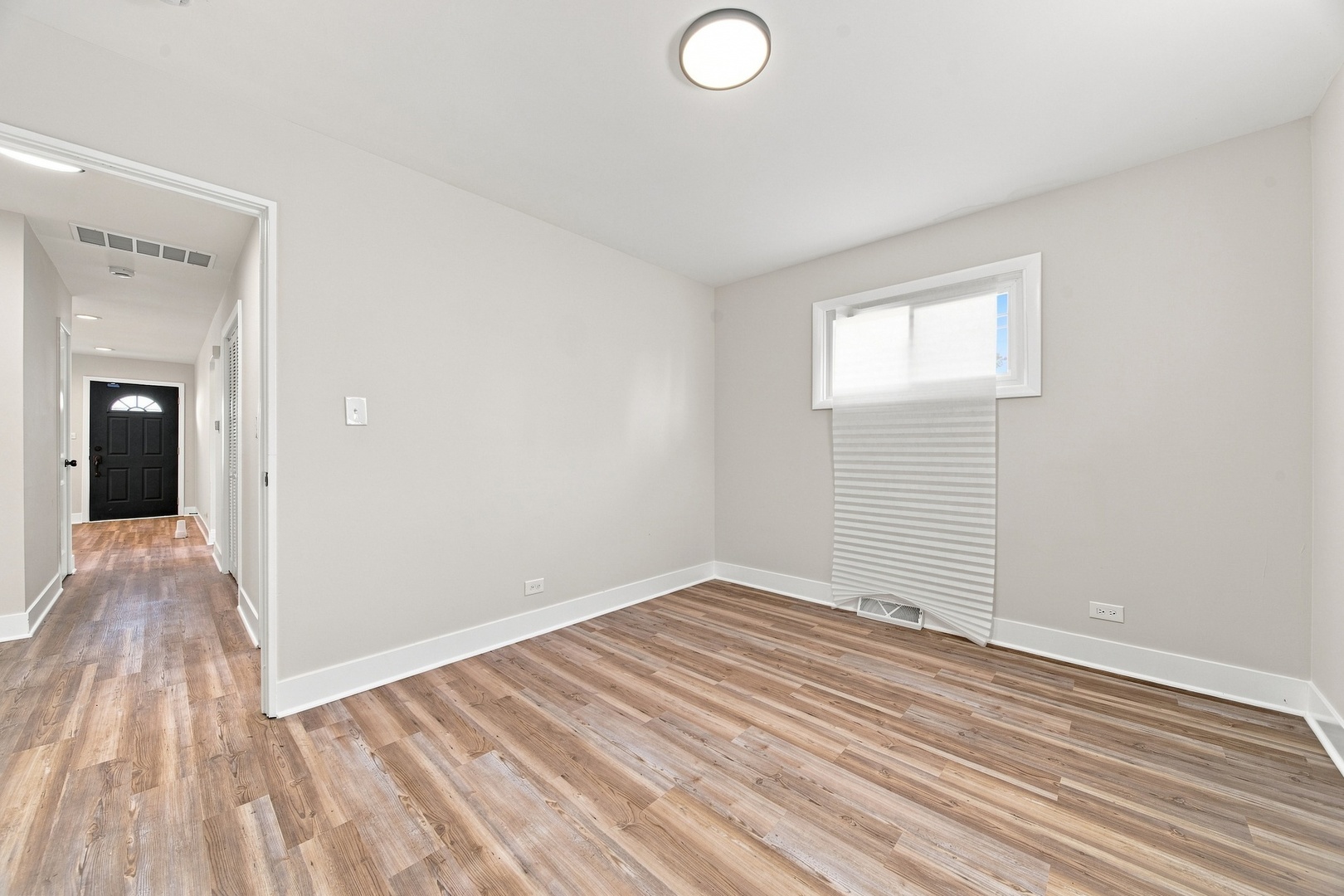 16460 Honore Avenue Property Photo 28