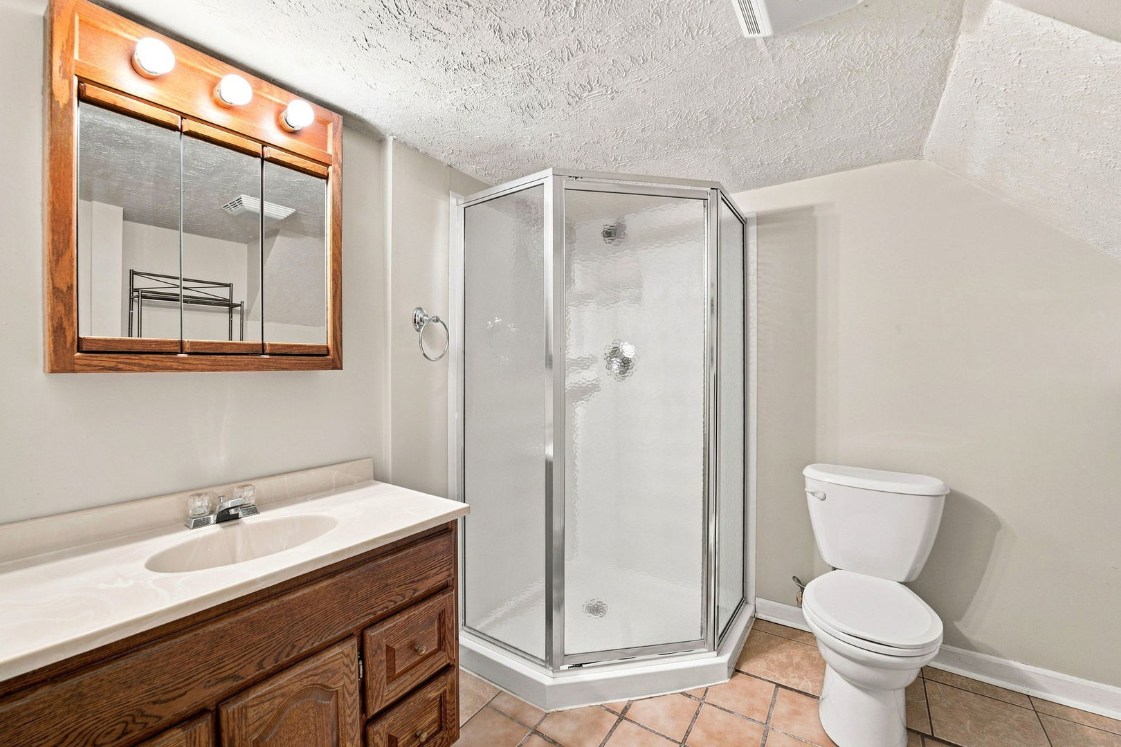 748 E Jackson Street Property Photo 22