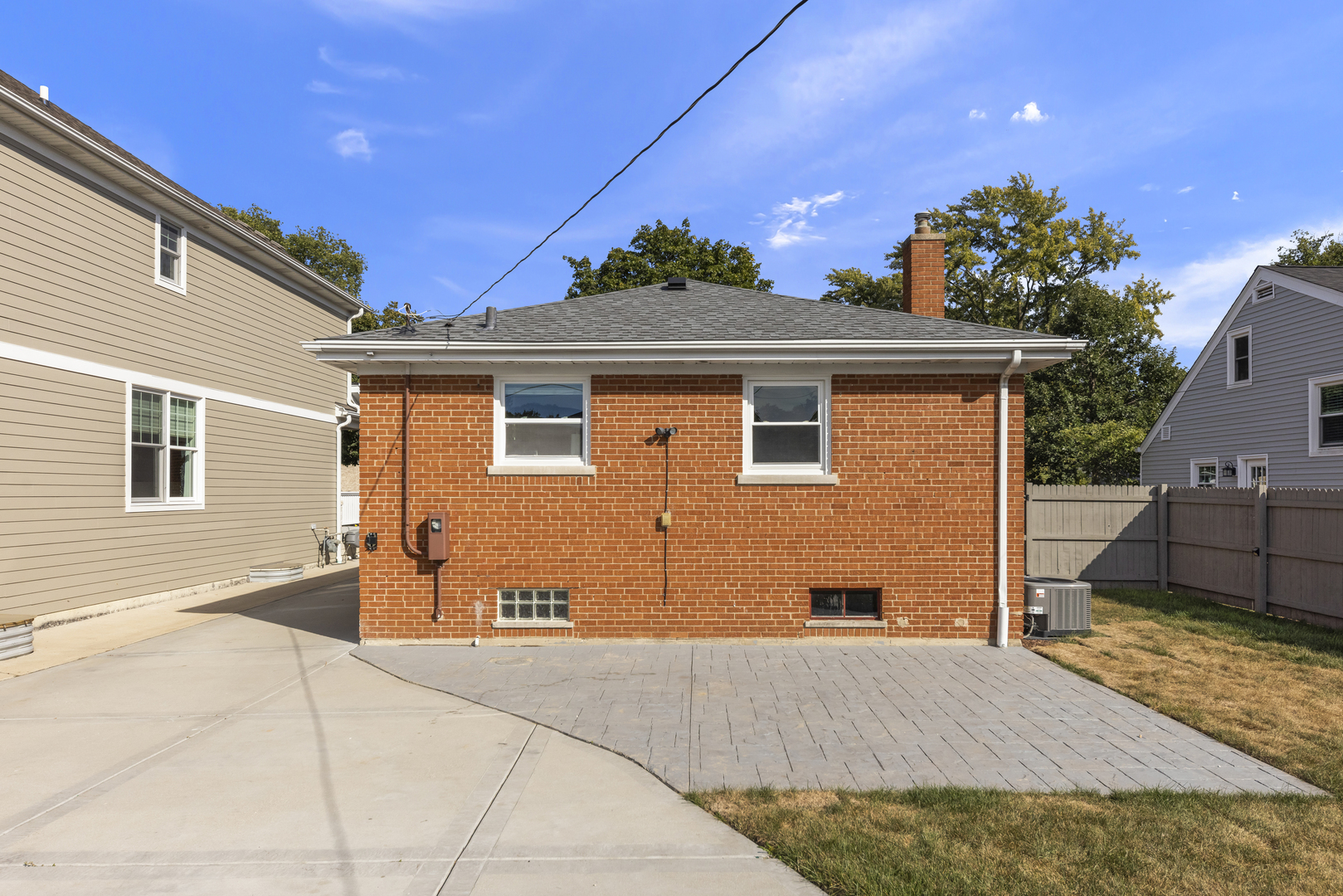 794 S Fairfield Avenue Property Photo 20