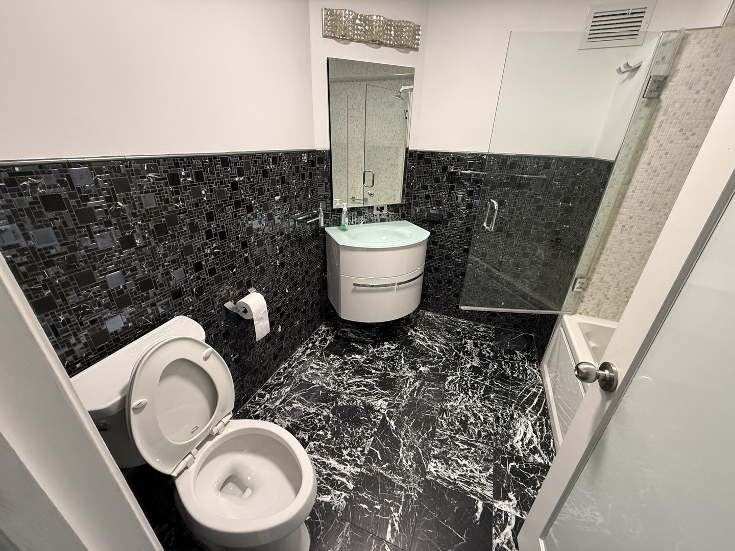 5801 N Sheridan Road 7d Property Photo 20