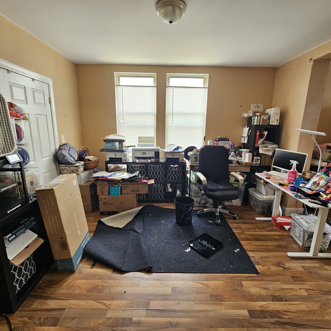 644 N Albany Avenue Property Photo 28