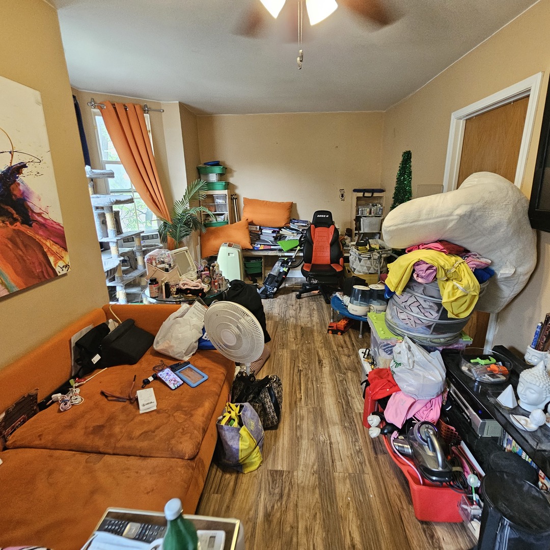 644 N Albany Avenue Property Photo 38