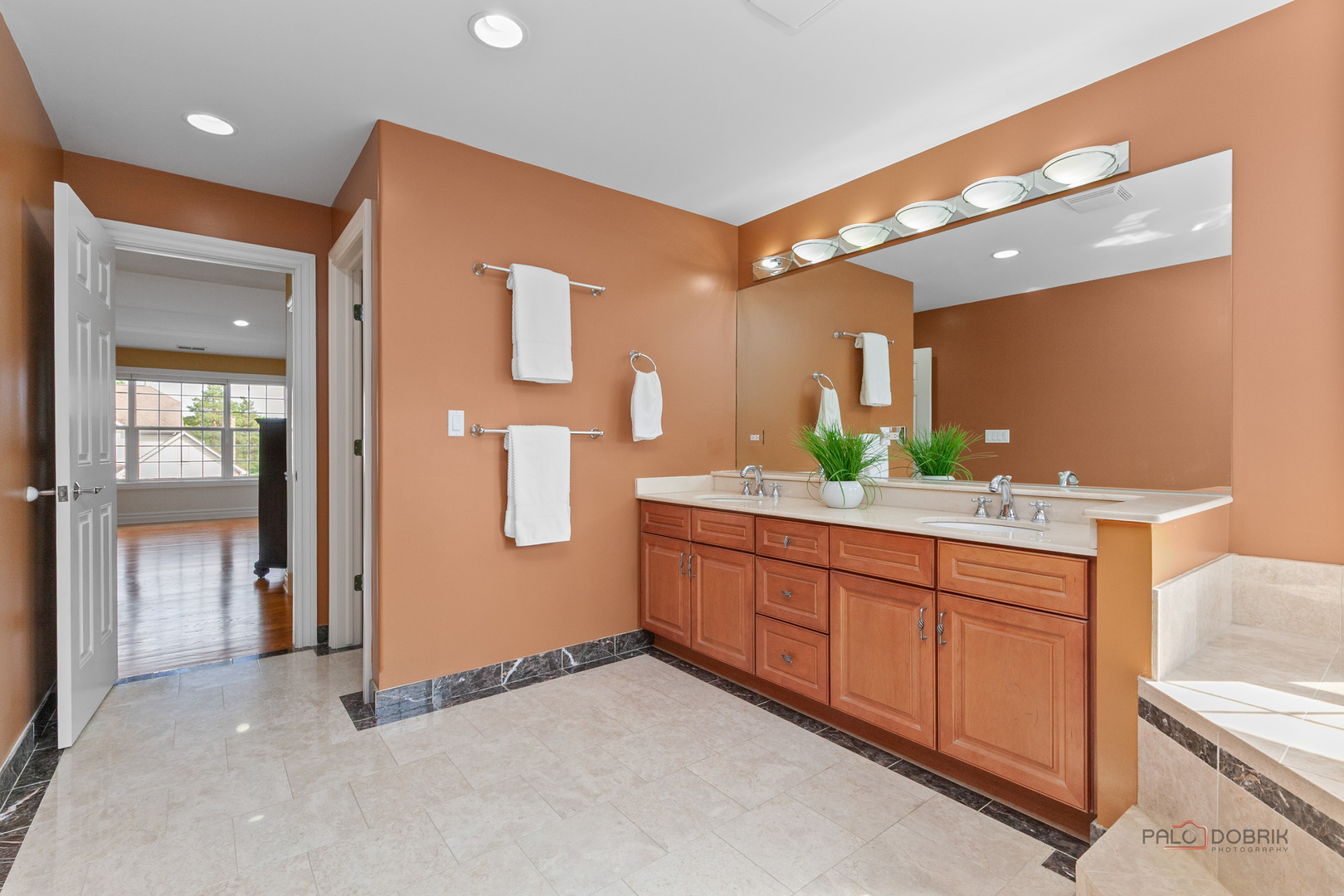312 Camargo Court Property Photo 33