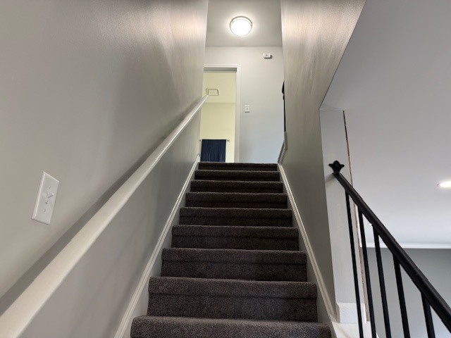 15802 Laramie Avenue H Property Photo 9