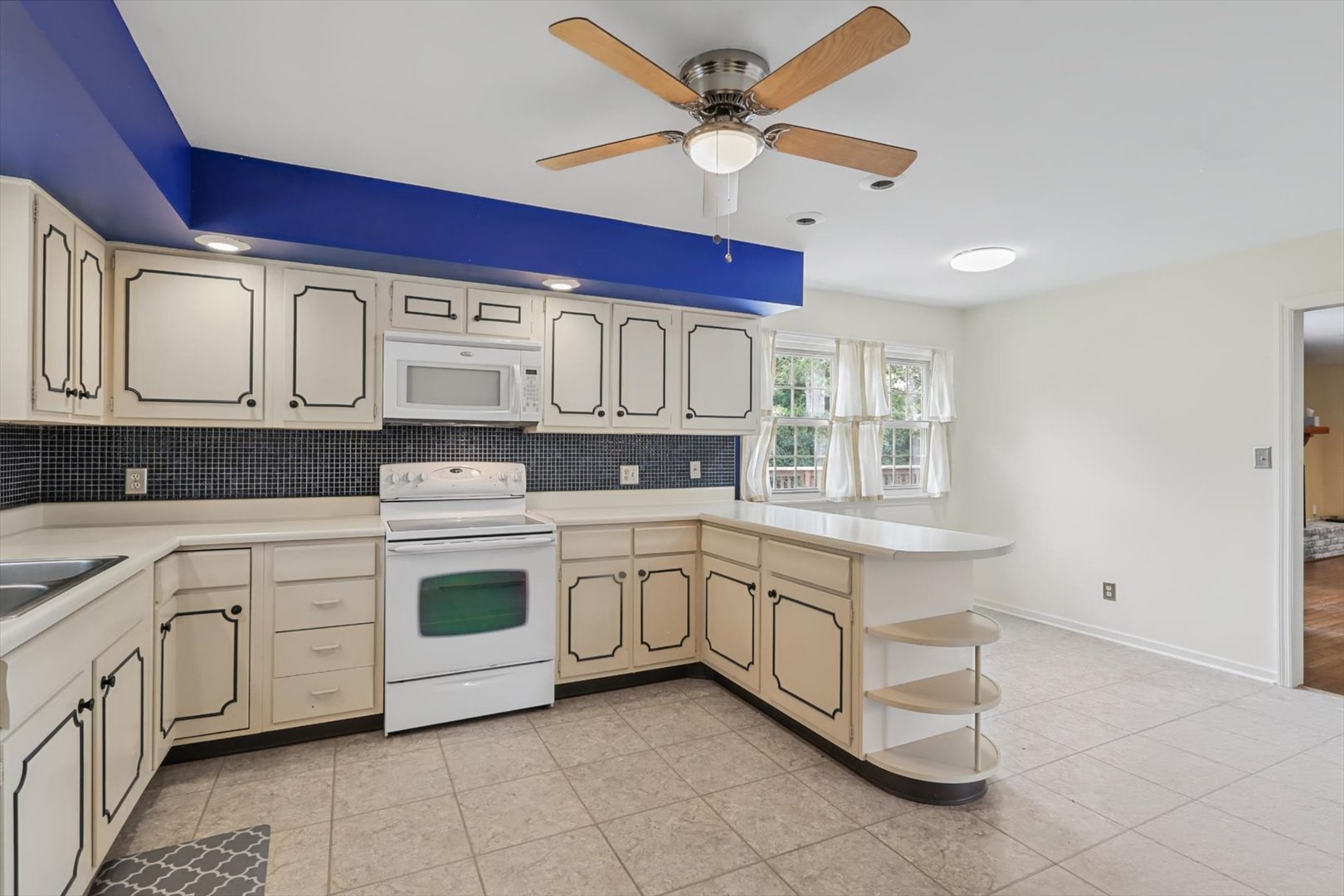 2118 Bristol Road Property Photo 15