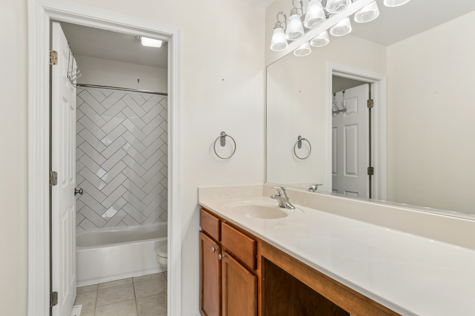 711 Jorstad Drive Property Photo 16