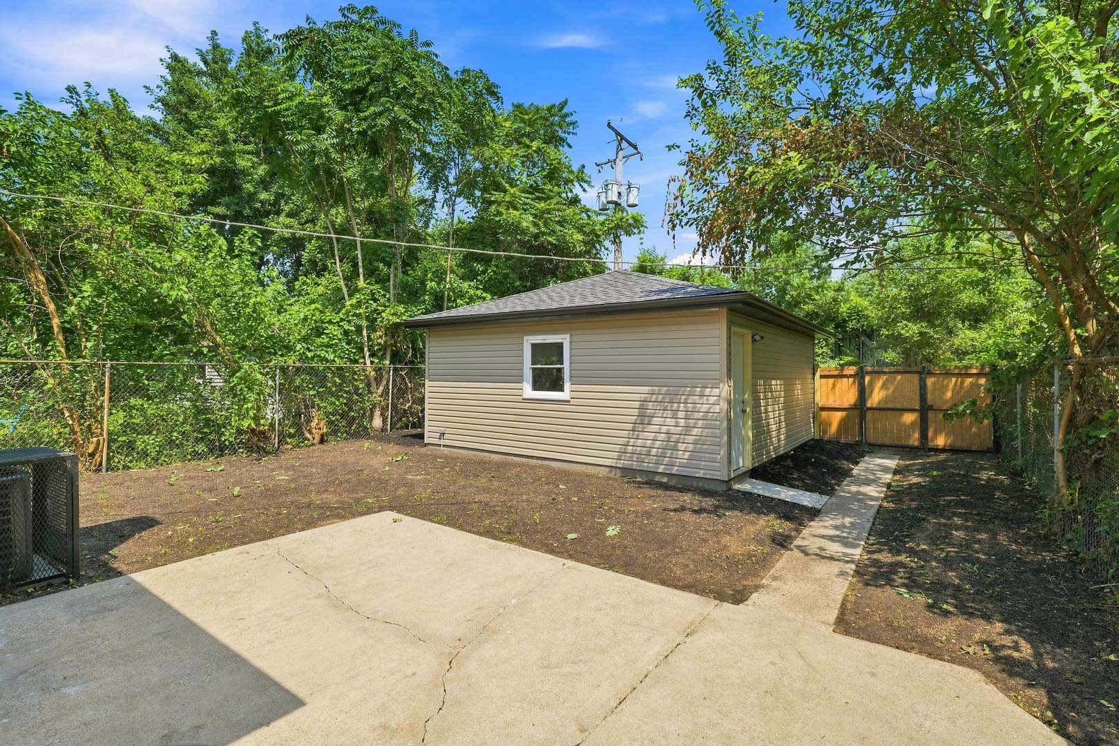 10933 S Eggleston Avenue Property Photo 29