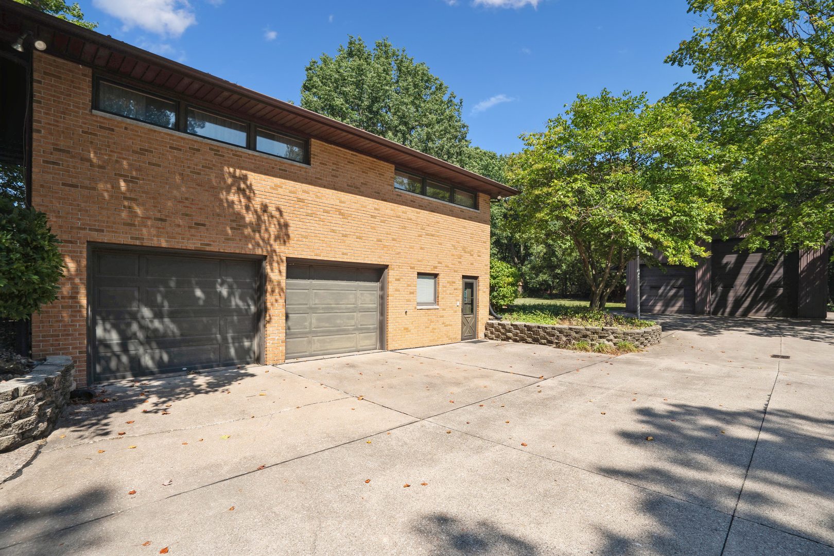 3310 Archer Drive Property Photo 3