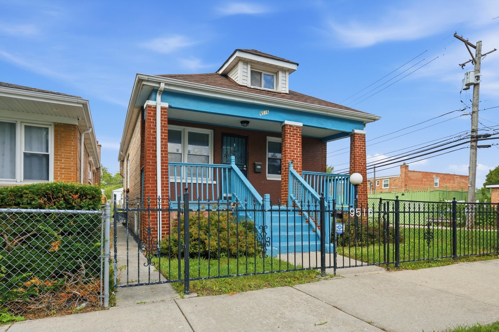 9516 S Yale Avenue Property Photo 3