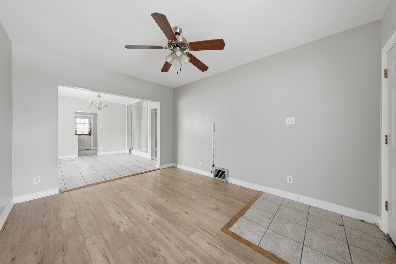 9516 S Yale Avenue Property Photo 17