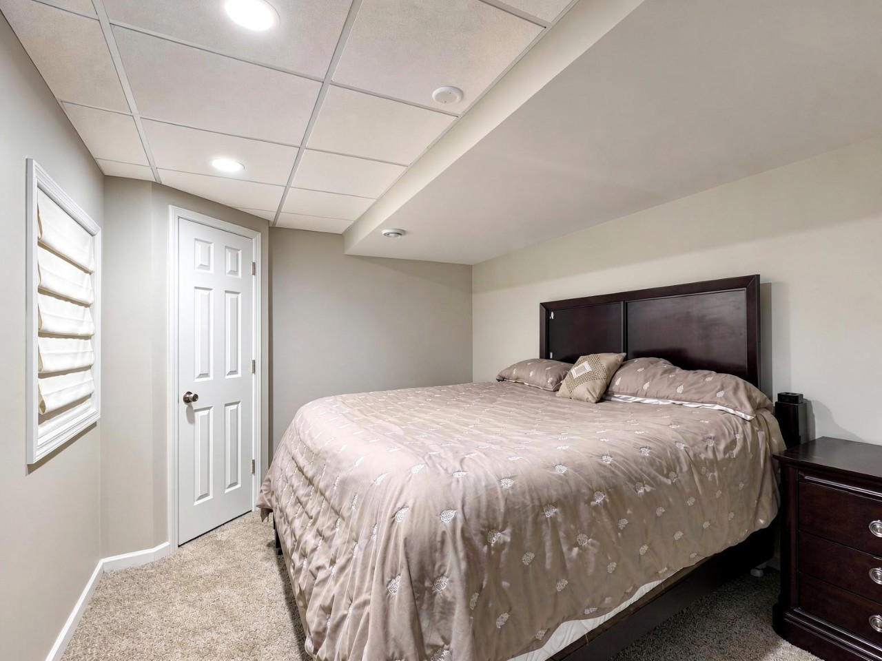 376 Amy Court Property Photo 33