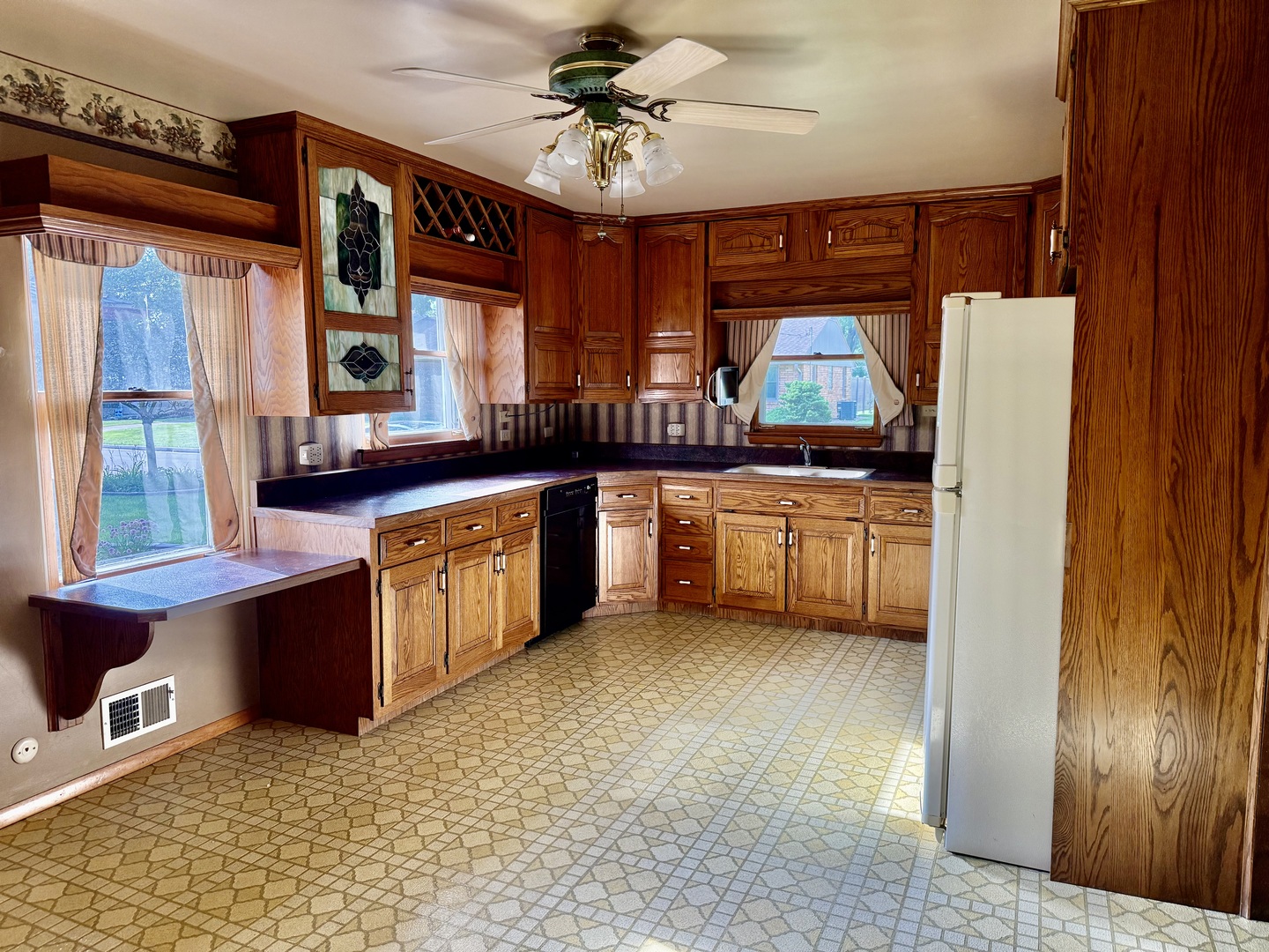 2329 11th Street Property Photo 6