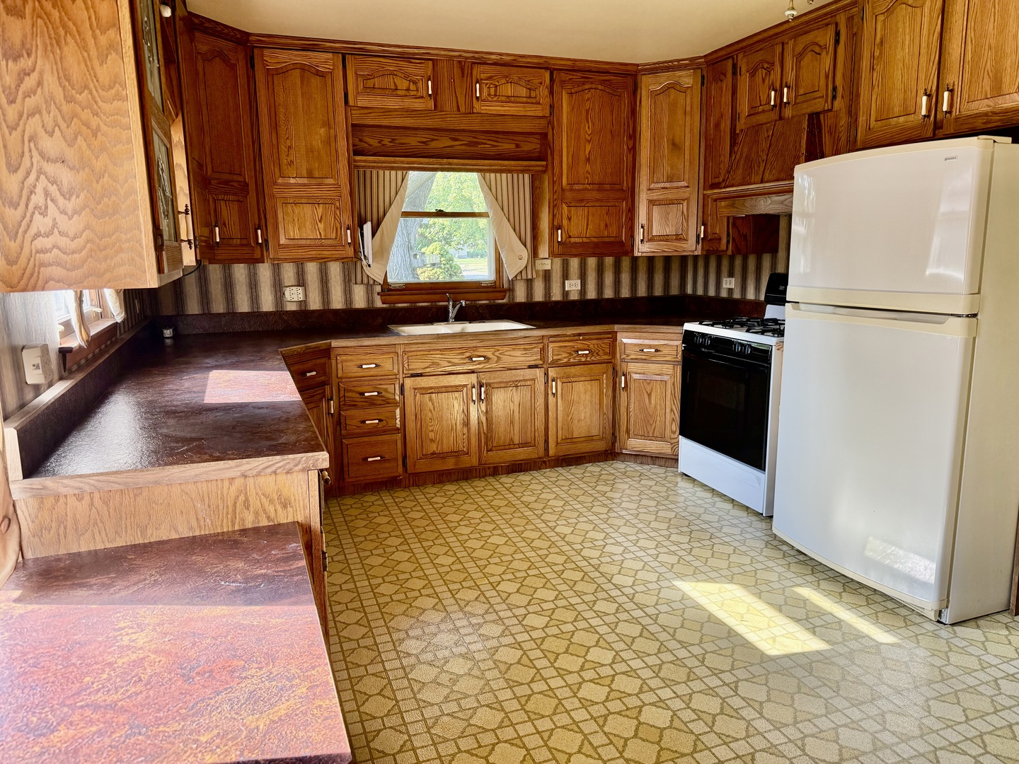 2329 11th Street Property Photo 7