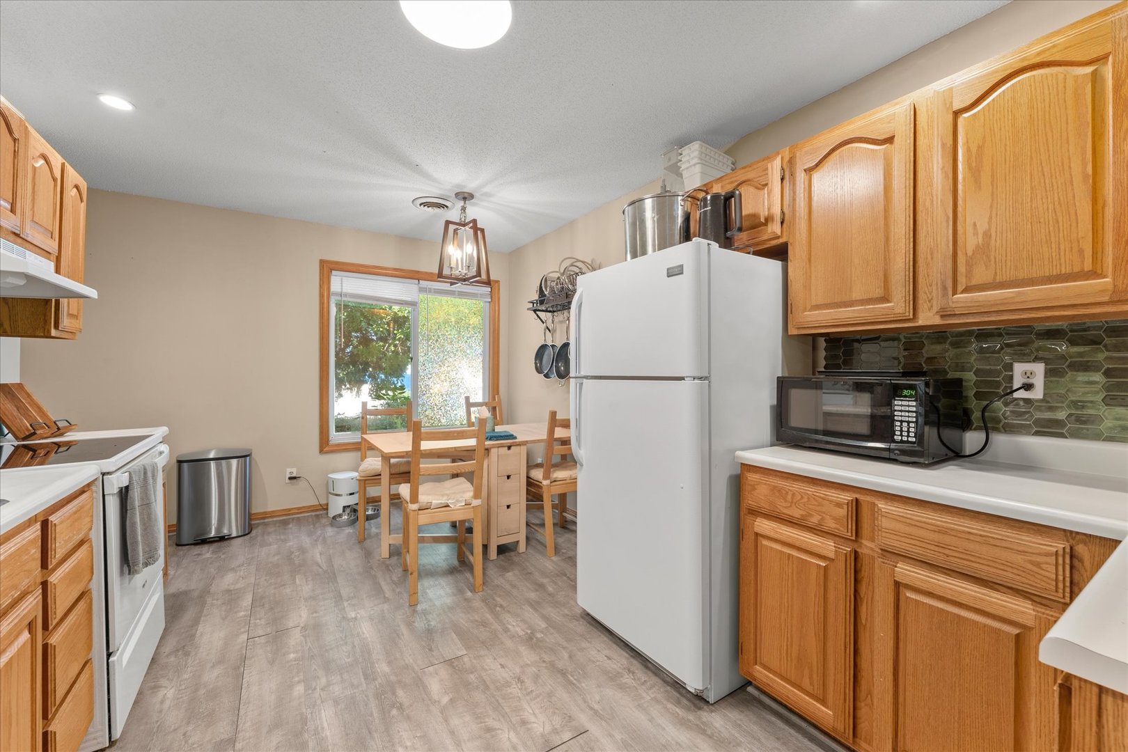 1319 E Harding Drive A Property Photo 13