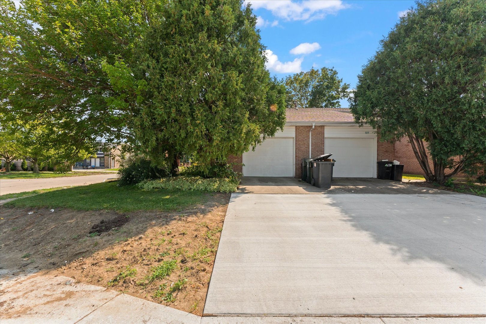 1319 E Harding Drive A Property Photo 31