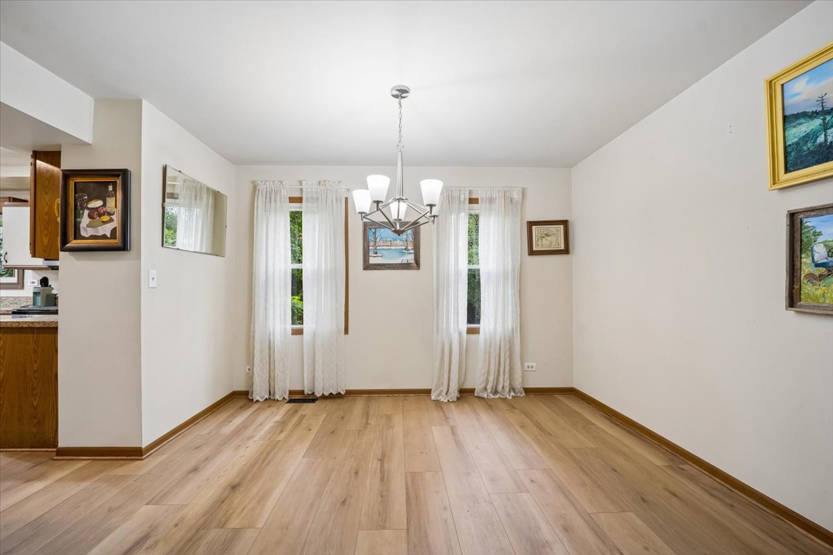 726 Dorchester Drive Property Photo 13