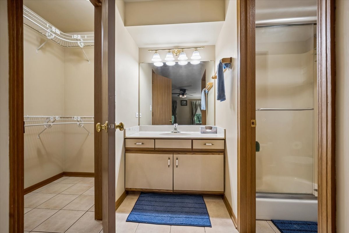 726 Dorchester Drive Property Photo 19