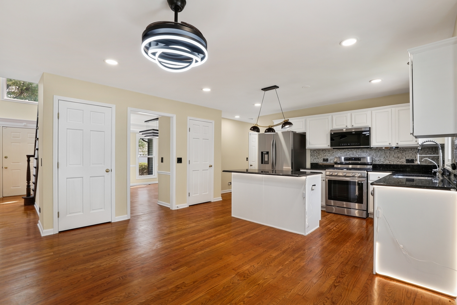 3479 Charlemaine Drive Property Photo 15