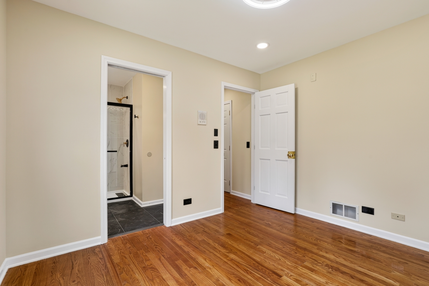 3479 Charlemaine Drive Property Photo 23