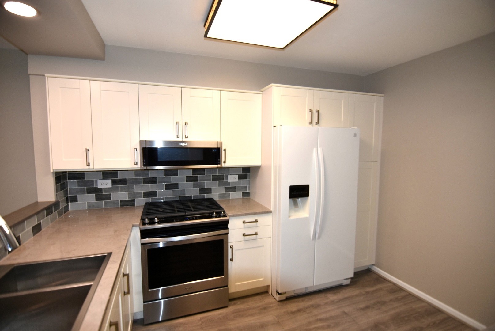 1285 Coldspring Road Property Photo 3