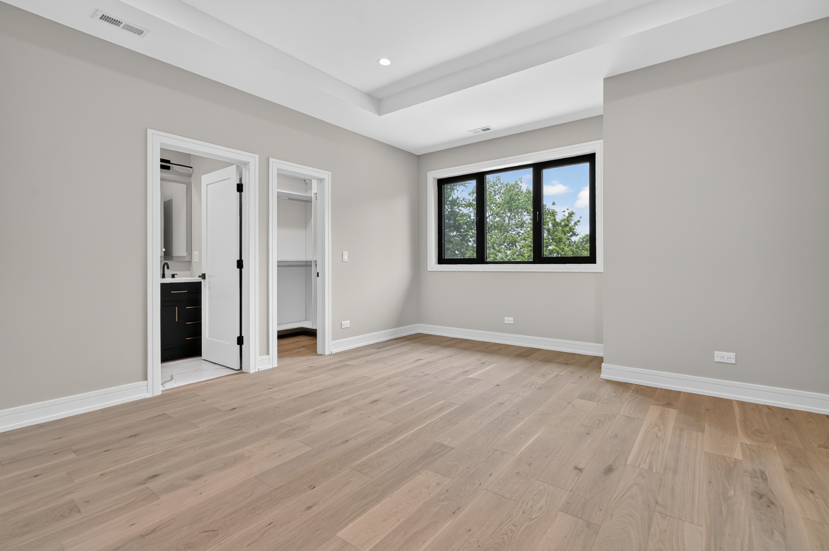 1841 Western Avenue Property Photo 28